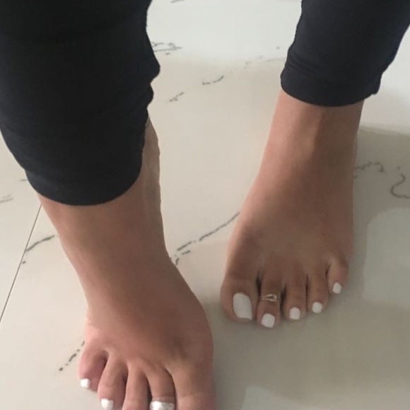 100 a picture - Picture 1 of 3